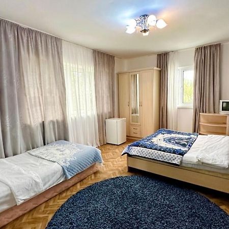 Hotel Chilling House Tscholponata Exterior foto
