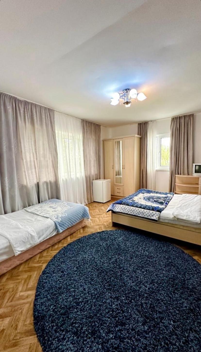 Hotel Chilling House Tscholponata Exterior foto